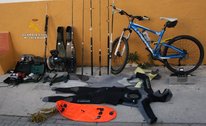 Objetos robados en trasteros intervenidos por Guardia Civil Mijas Fuengirola