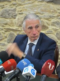 La CEG aboga por realizar más reformas, "independientemente" de las opiniones europeas y del cumplimiento del déficit