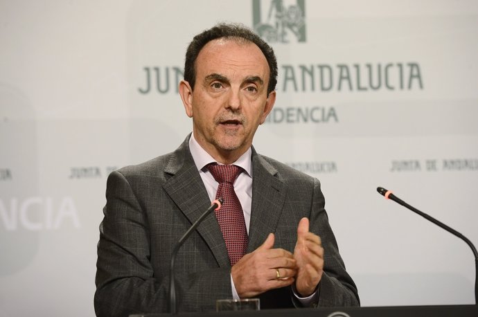 Consejero de Turismo y Comercio, Rafael Rodríguez.