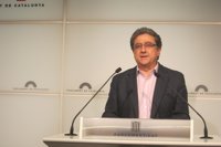 El PP acusa a Mas de paralizar la economía catalana con el debate sobre las elecciones