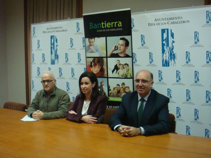 Ladrero, Pons y Artigas han presentado la campaña de Navidad