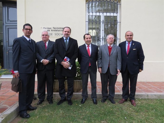 Ruiz espejo cuba pta negocio