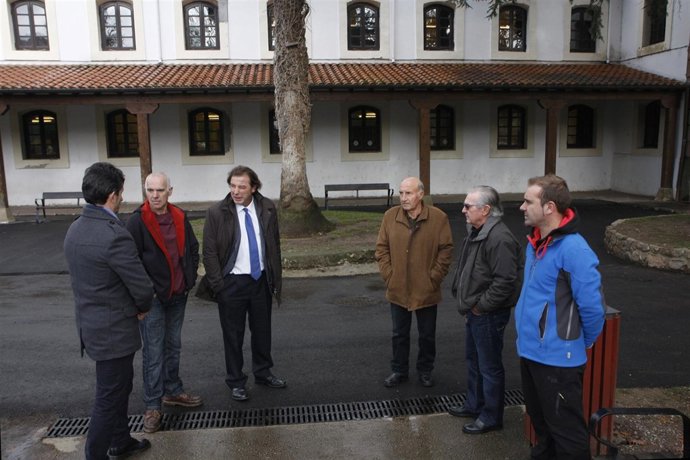 Visita obras Cabuérniga 