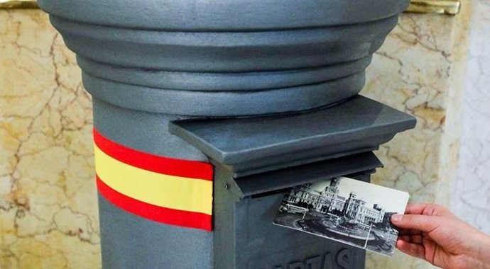 Cartas a Rajoy para bajar el IVA cultural