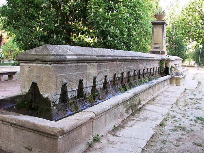 El Ayuntamiento de Alcañiz ha recuperado la Fuente de los 72 Caños