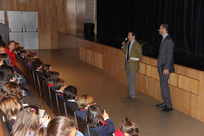 Cajamar diputación teatro escolares