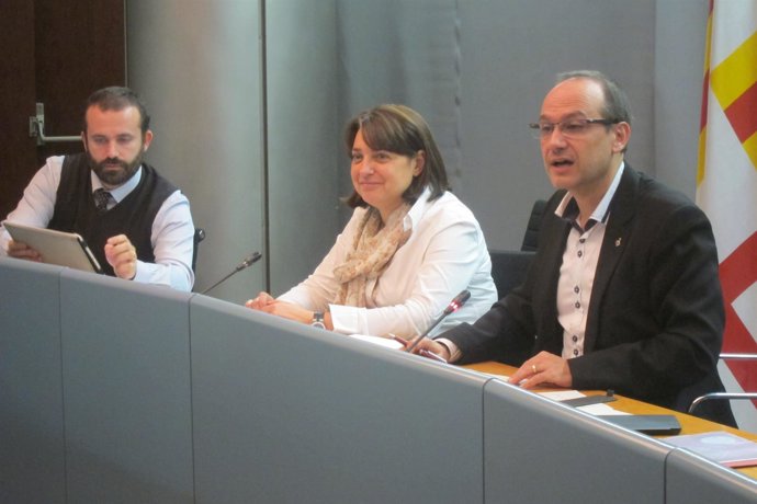 Los concejales barceloneses R. Blasi, S. Recasens (CiU) y G. Espriu (PSC)
