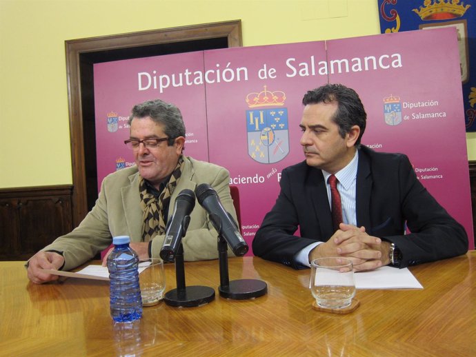 El alcalde de Matilla (ziq) y el diputado de Cultura presentan el Mercado