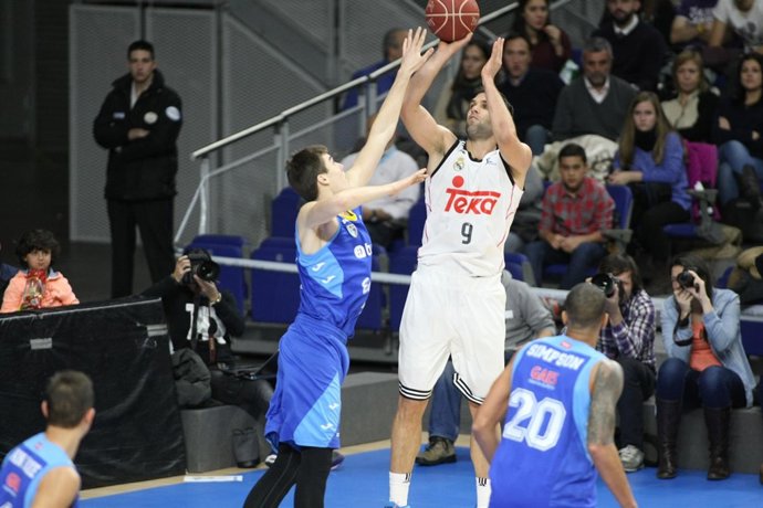 Felipe Reyes en el Estudiantes - Real Madrid