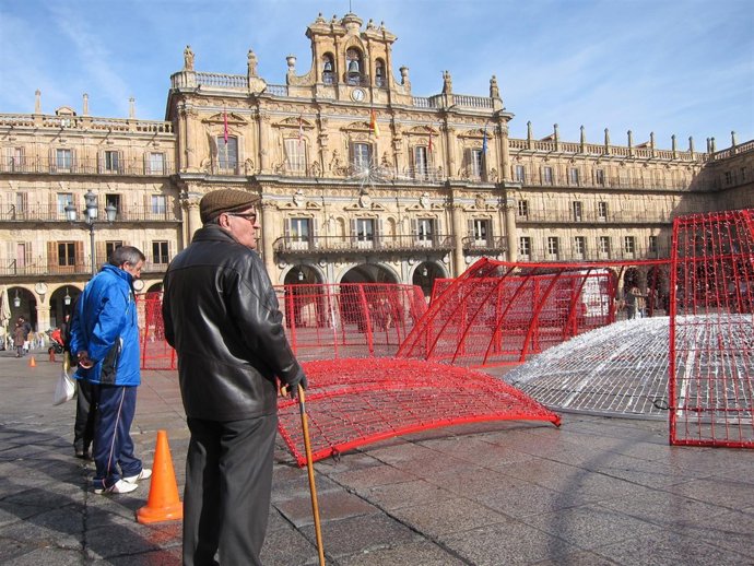 Decoración navideña en la Plaza Mayor de Salamanca