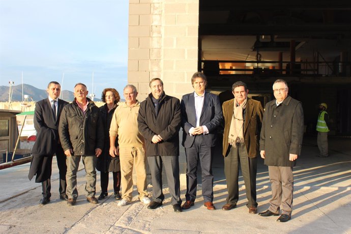 Pelegrí visita las obras de la lonja de pescadores del Puerto de Llançà