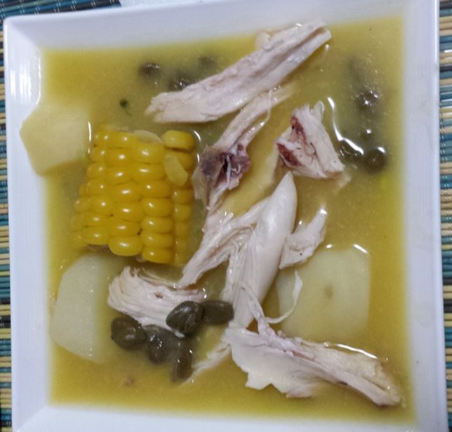 ajiaco, sopa colombiana