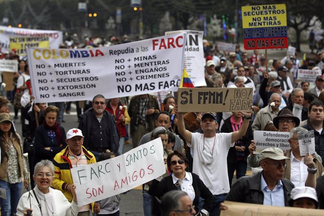Manifestación contra la impunidad en el proceso de paz de Colombia