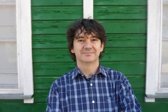 El dramaturgo Rodrigo Muñoz