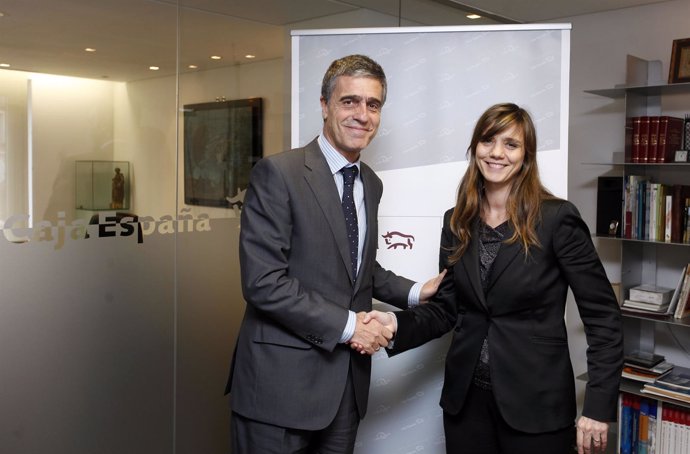 Acuerdo entre CajaEspaña-Duero y la CVE
