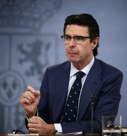 José Manuel Soria tras el Consejo de Ministros