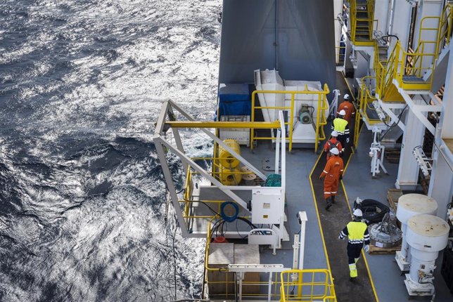 Plataforma de extracción de petroleo
