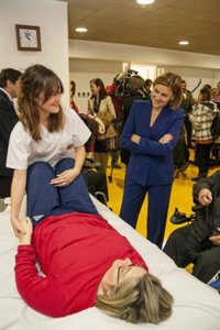 Cospedal trabajará para que se les reconozca incapacidad laboral