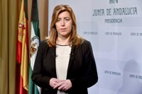 Díaz comparecerá en Parlamento tras reunirse con Rajoy y pedirá aportaciones a los grupos para el encuentro con Juncker