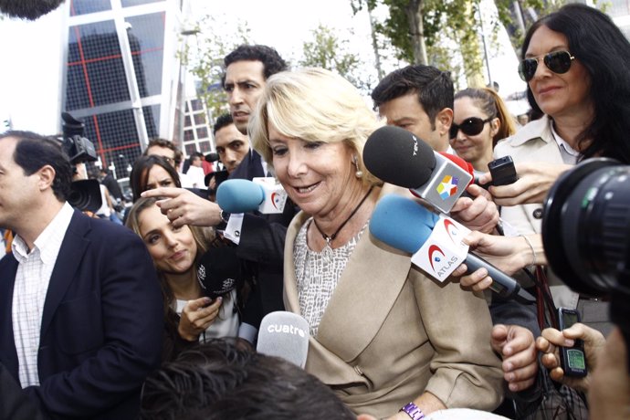 Esperanza  Aguirre llega a los juzgados