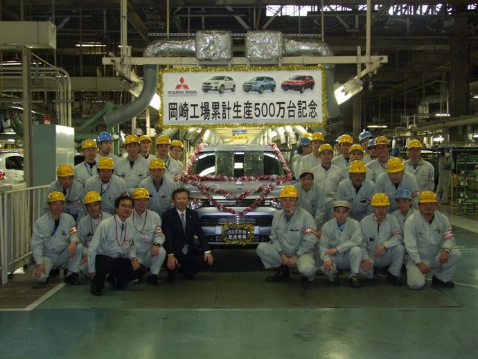 Vehículo 5 millones en Okazaki (Japón)