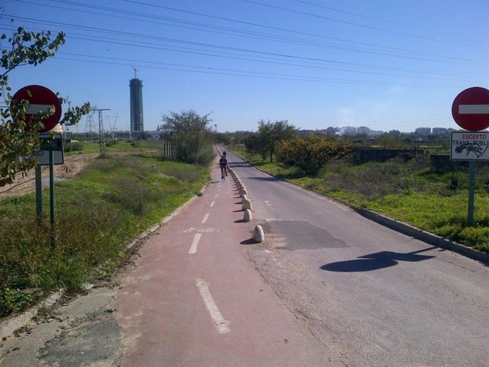 Plataforma reservada en puente de las Señoritas