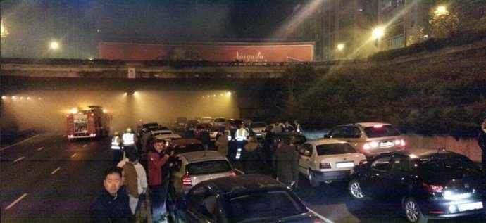 Incendio coche en túnel Plaza de Castilla