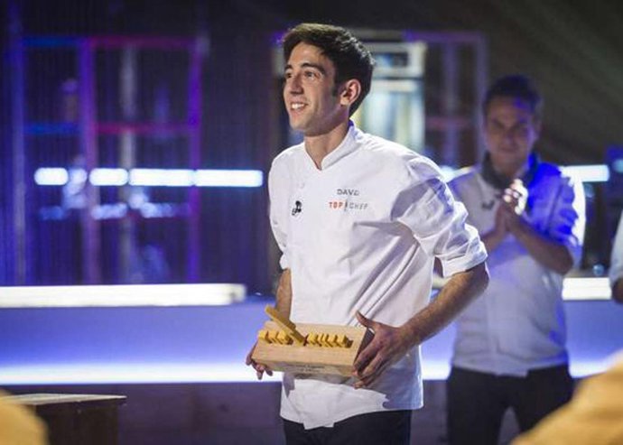 DAVID SE HACE CN EL TITULO DE TOP CHEF Y GANA EL PROGRAMA 