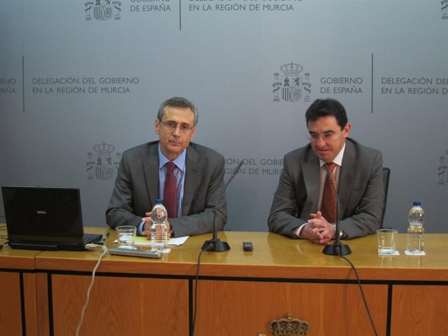 Palenzuela y Mateo en rueda de prensa
