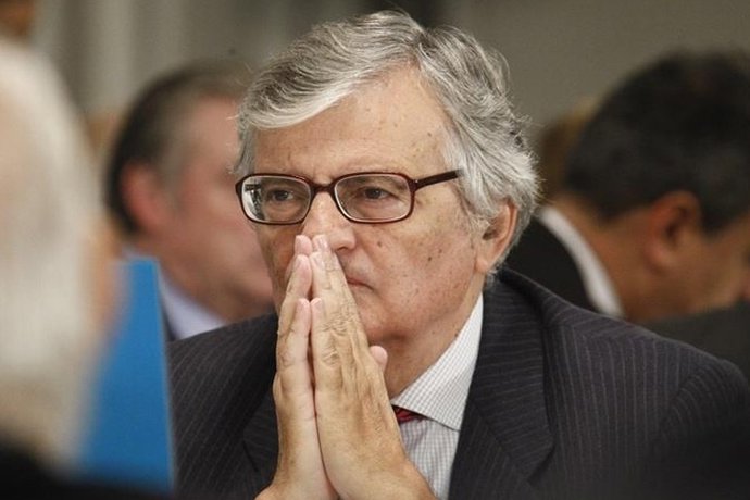 Torres-Dulce renuncia por motivos personales