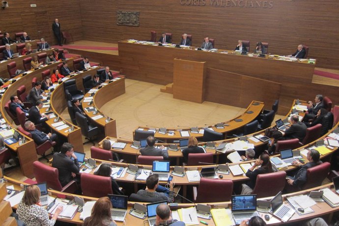 Pleno de las Corts Valencianes