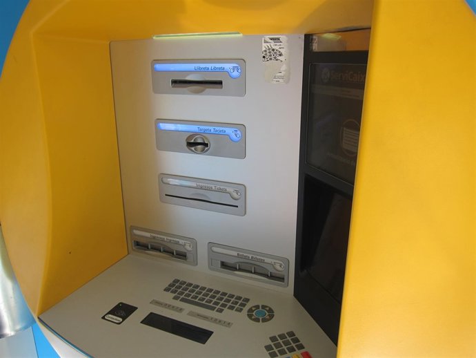 Cajero de La Caixa, CaixaBank