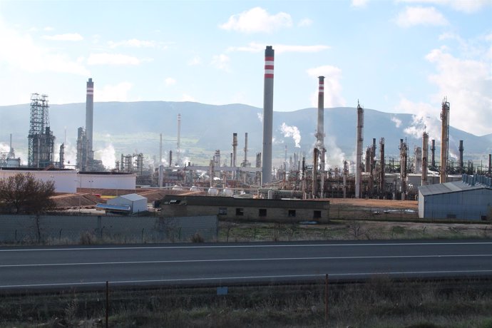 COMPLEJO PETROQUÍMICO REPSOL PUERTOLLANO FÁBRICA INDUSTRIA