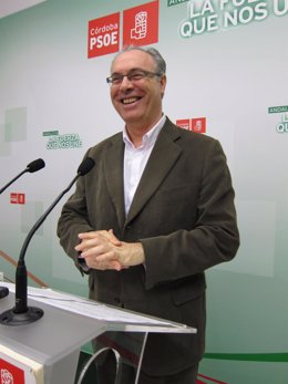 El coordinador del Consejo Territorial del PSOE-A, Juan Pablo Durán