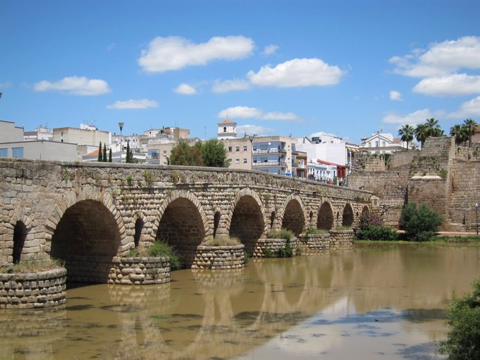Puente Romano De Mérida