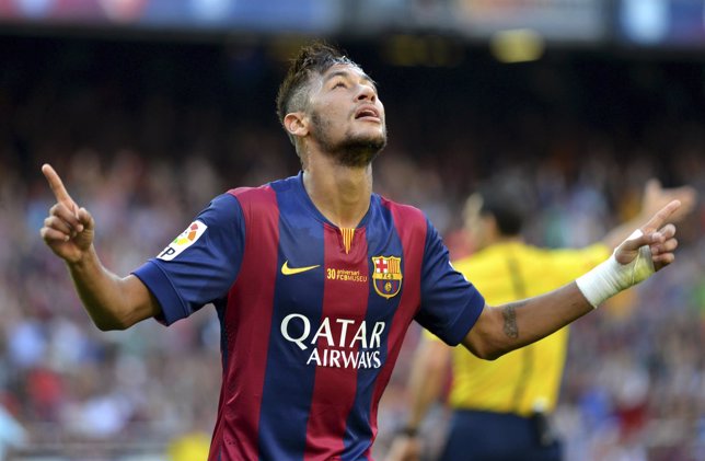 Neymar celebra un gol con el Barcelona