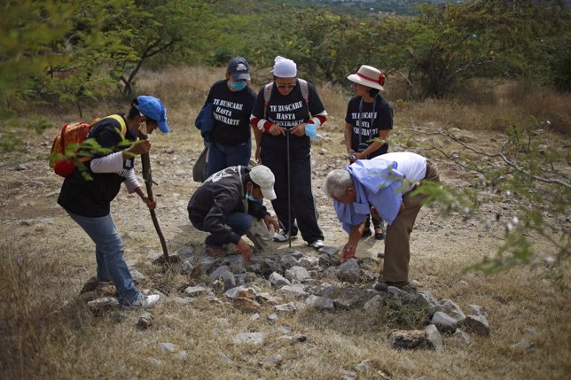 Búsqueda de los restos de los 43 estudiantes desaparecidos en Iguala