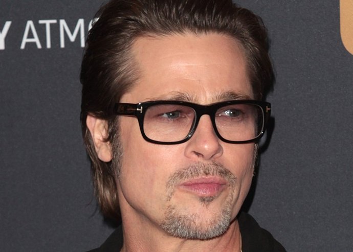 Rechazan a Brad Pitt como parte de un jurado popular