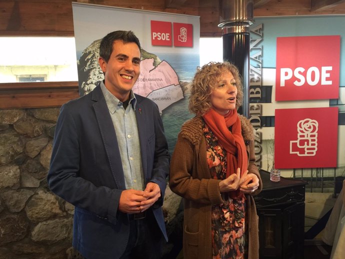 Díaz Tezanos con candidato de PSOE Bezana