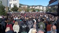 Més de 2.500 persones es queden fora de l'acte de Podem després de completar-se l'aforament