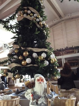 Árbol De Navidad, Fiestas Navideñas, Adornos, Guirnaldas
