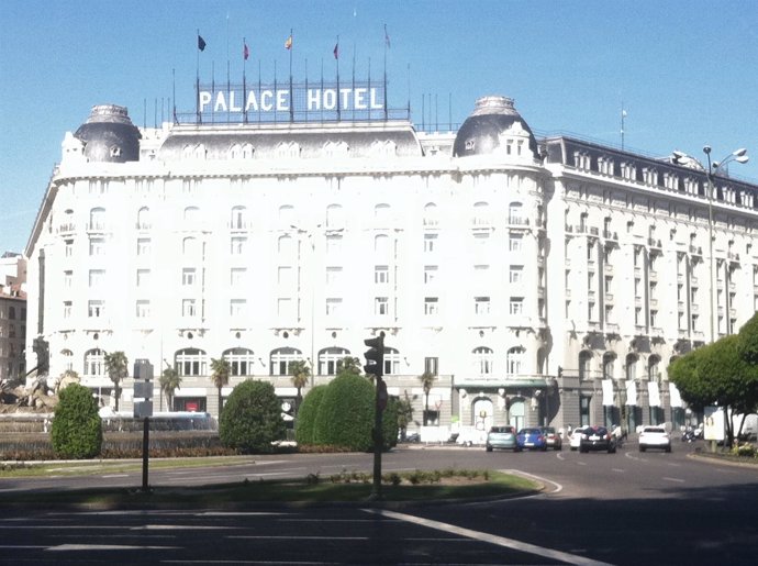 Recurso Del Hotel Palace, En Madrid