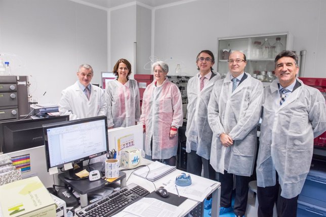 Yolanda Barcina visita 3P Biopharmaceuticals.