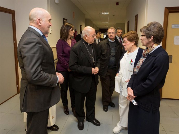 Ricardo Blázquez visita la residencia Doctor Villacián de Valladolid