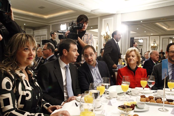 Tomás Gómez, César Luena, Soledad Becerril y Antonio Hernando