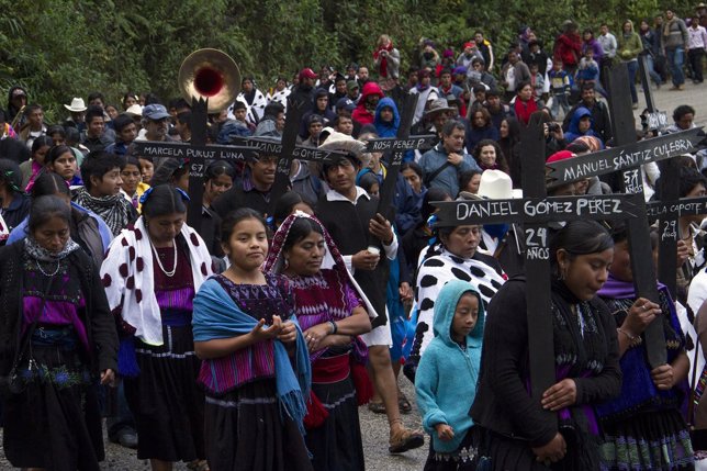 Marcha en memoria de los 4 indígenas asesinados en Acteal, 17 años después.