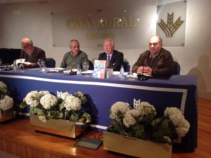 Presentación de un libro en la Fundación Caja Rural del Sur. 