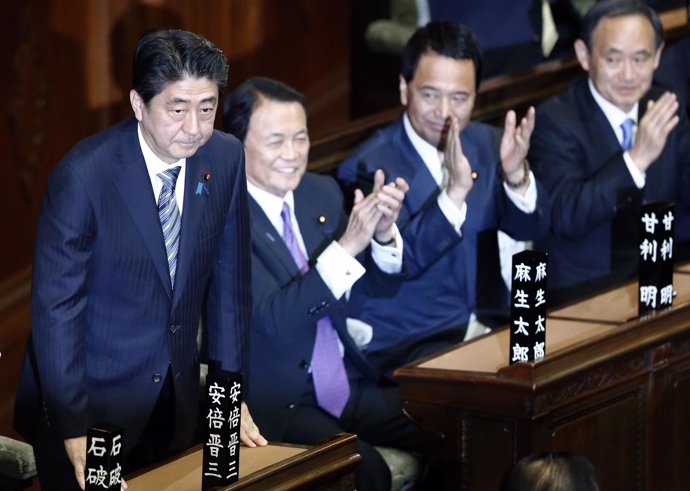 El Parlamento de Japón reelige a Shinzo Abe como primer ministro