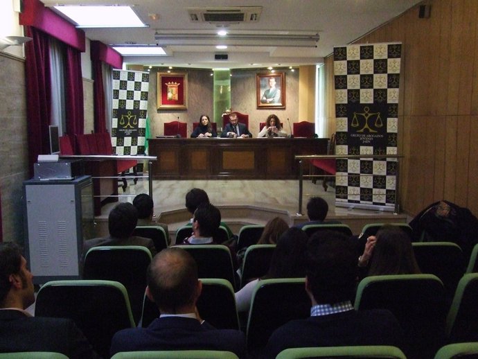 Asamblea general del Grupo de Abogados Jóvenes de Jaén