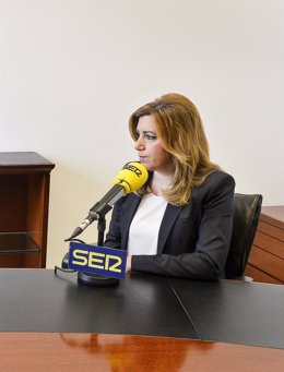 Susana Díaz, durante la entrevista con la Cadena Ser